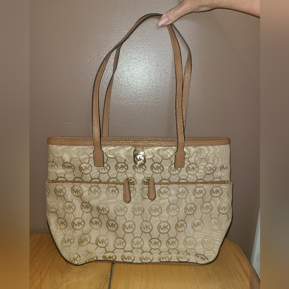 Authentic Michael Kors - image 1